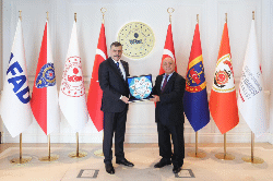 İÇİŞLERİ BAKANIMIZ MUSTAFA ÇİFTÇİ'Yİ ZİYARET ETTİK.